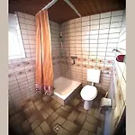 Dom wakacyjny Geraeumiges Mit Privater Terrasse