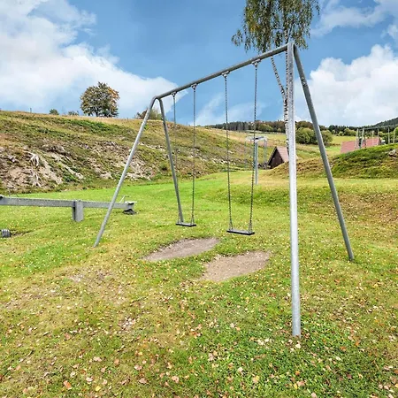 Vakantiehuis Geraeumiges Mit Privater Terrasse *