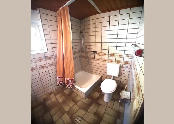 Holiday home Geraeumiges Mit Privater Terrasse